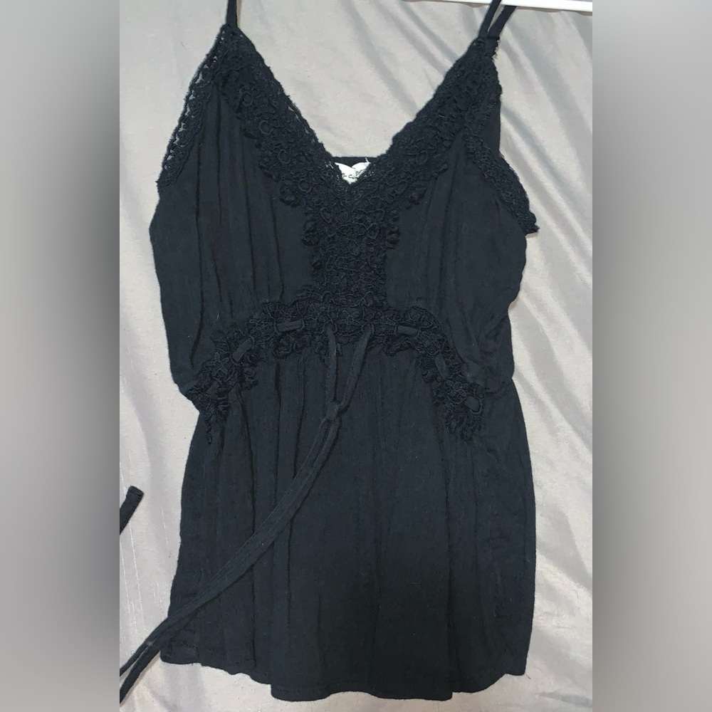 Black shirt